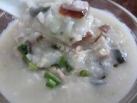 「念念不忘」皮蛋瘦肉粥