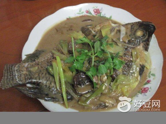 唇齿留香的红烧罗非鱼
