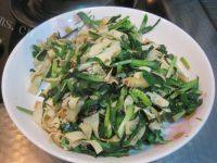 家常菜韭菜炒干豆腐