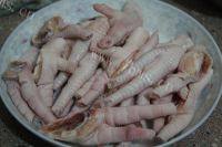 鸡脚炖黄豆做法图解4)