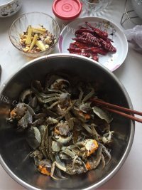香喷喷的香辣蟹做法图解1)