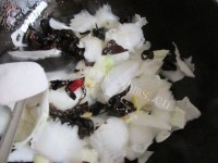 色香味浓的酸辣白菜做法图解7)