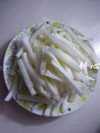 营养黑木耳炒大白菜梗做法图解4)