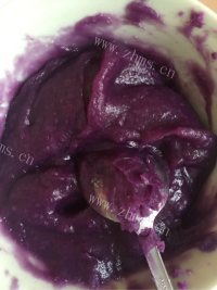 香气浓郁的紫薯馒头做法图解1)