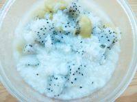 美味早餐水果冰粥