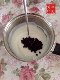 自制红豆椰汁糕做法图解7)