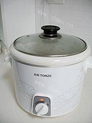 美味鸡脚花生汤做法图解11)