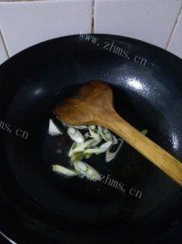 自制山楂红烧肉做法图解5)