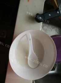 自制榨菜肉丝汤做法图解8)