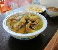 家常菜香菇炖土鸡