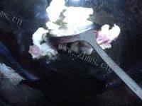简单的炒韭菜做法图解4)