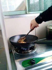 自己做的炒米饭做法图解13)