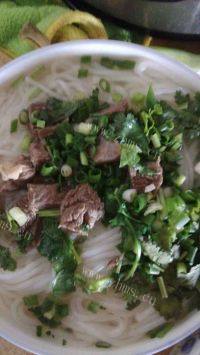美味的牛肉米线