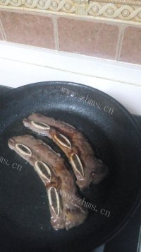 美味的香煎牛排做法图解8)
