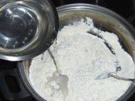 风味的紫薯发糕做法图解3)