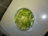 「首发」芹菜炒肉做法图解1)