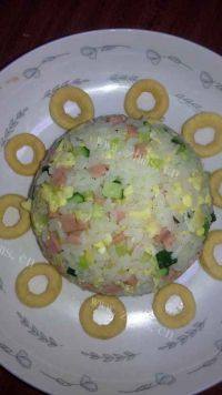美味的三色炒饭