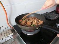 色味俱佳的家常烧茄子