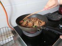 色味俱佳的家常烧茄子