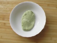 美味的抹茶杏仁汤圆做法图解2)