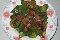 香香的青椒炒肉片