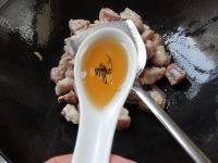 家常菜豆干烧肉做法图解7)