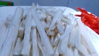 香喷喷的干煸杏鲍菇做法图解2)