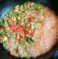美味的豆角焖面做法图解7)
