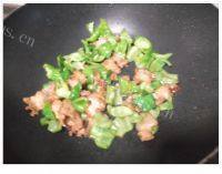 美美厨房之农家小炒肉