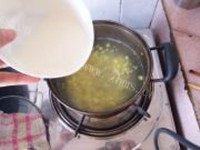 喷香的玉米羹做法图解6)