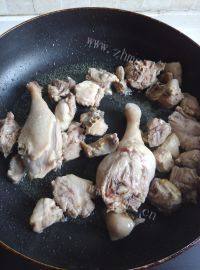 家常菜土豆烧鸭做法图解6)