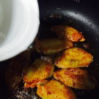 色香味浓的奥尔良鸡翅做法图解8)