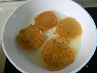 韩式角瓜泡菜煎饼做法图解9)