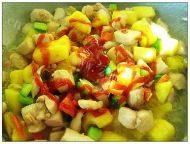 家常菜菠萝鸡丁
