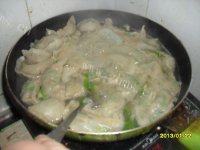 诱人的韭菜鸡蛋水饺