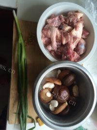 香飘十里的红烧鸭肉做法图解1)