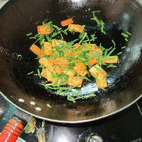 我的韭菜豆腐干做法图解10)