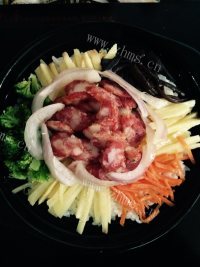 美味的腊肠煲仔饭做法图解9)
