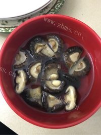 开胃的土豆烧鸡块做法图解2)