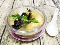 香喷喷的鱼头豆腐汤做法图解10)