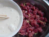 记忆中的菠萝咕噜肉做法图解2)