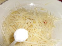 家常土豆丝做法图解7)