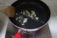 家常菜肉末烧茄子做法图解7)