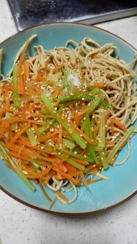 家常菜凉拌三丝做法图解5)