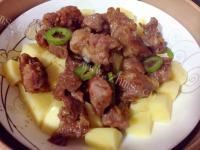 美味的土豆蒸排骨做法图解15)