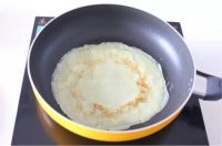 诱人的榴莲千层蛋糕做法图解8)