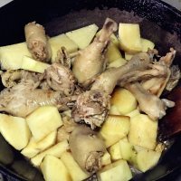 家常菜土豆炖鸡肉做法图解5)