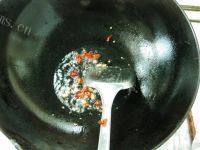 绿色食物之酸辣藕带做法图解2)