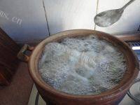 美味的花甲冬瓜汤做法图解7)