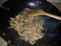 家常菜爆炒猪皮